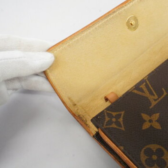 Louis Vuitton Monogram Pochette Twin PM Shoulder Bag - Picture 9 of 11